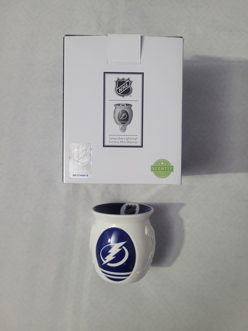 Tampa Bay Lightning Scentsy Night Light Warmer